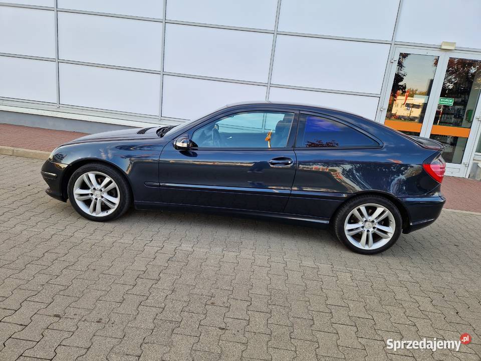 Mercedes C200 Kompresor Xenon Klima Rok produkcji 2000 Warszawa sprzedam