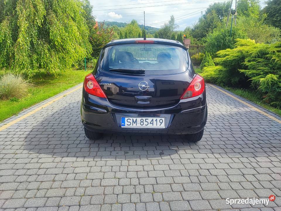 Opel Corsa D 12 Benzyna Niski Przebieg Zembrzyce sprzedam