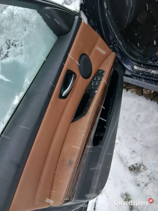 BMW 325xi 30 E91 R6 polift uszkodzony piękny benzyna Szczerbice