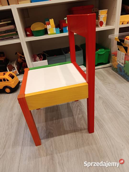 Stolik i krzesła dziecka