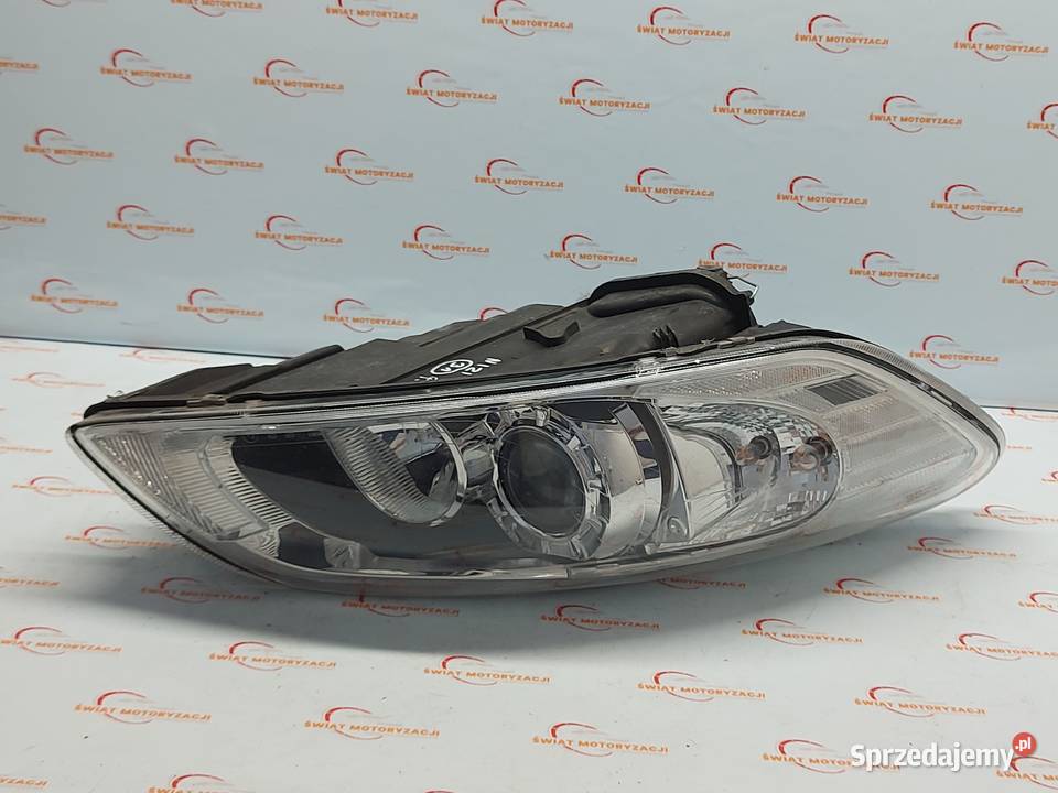 VOLVO C30 12r lampa prawa przód 31299821 ANGLIK Kielce