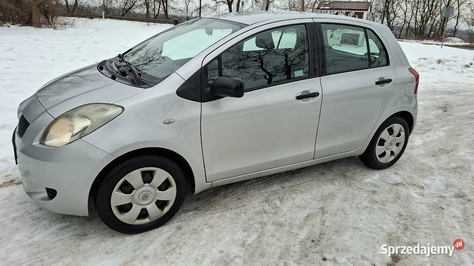 yaris 2008r silnik 13 SALON okazja Góra Kalwaria
