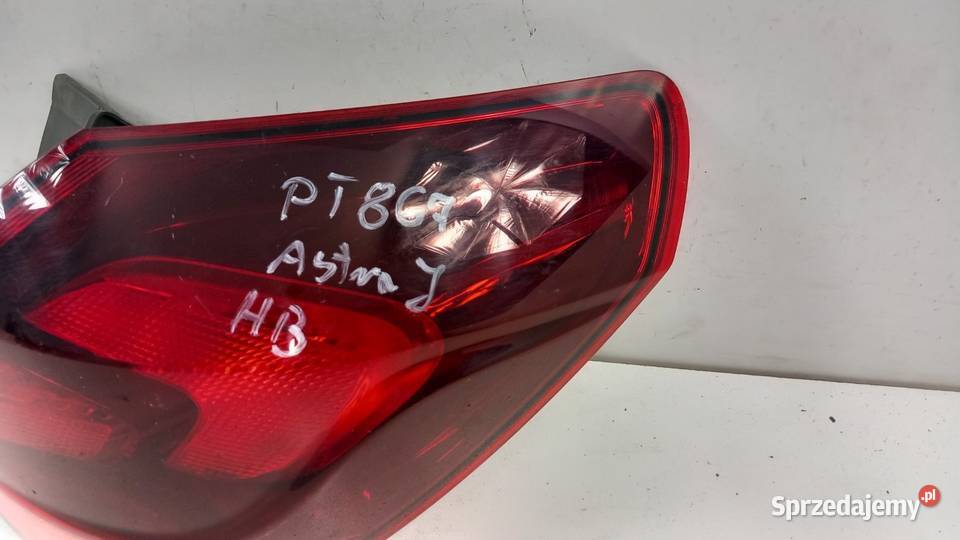 OPEL ASTRA J HB LAMPA TYŁ PRAWA Zbierkowo