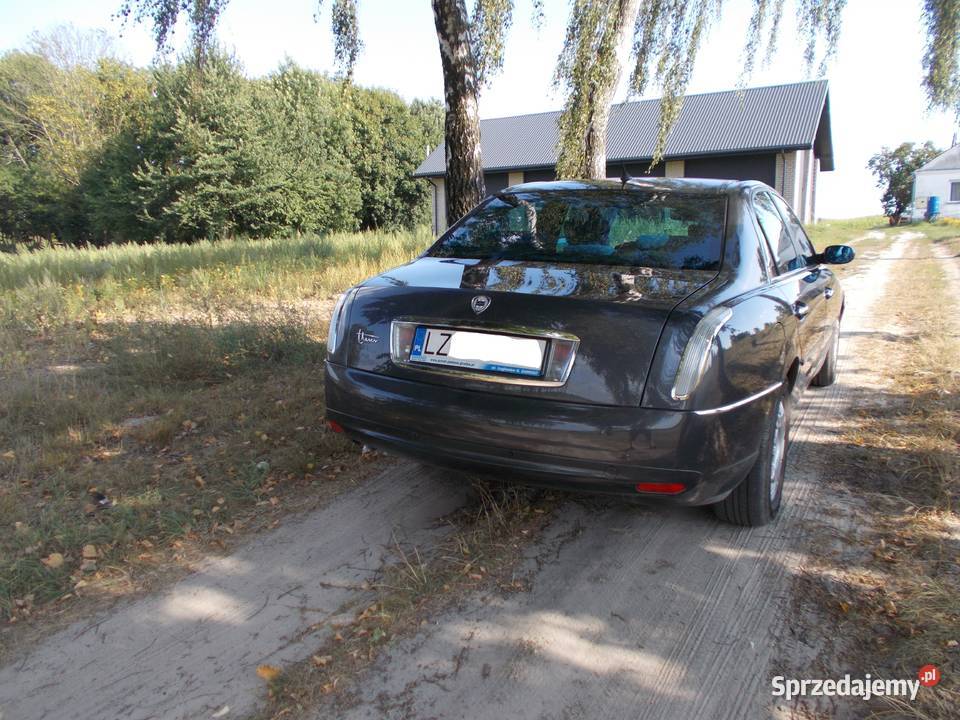 lancia THESIS 30 v6 automat 2002r z Włoch rej Zamość