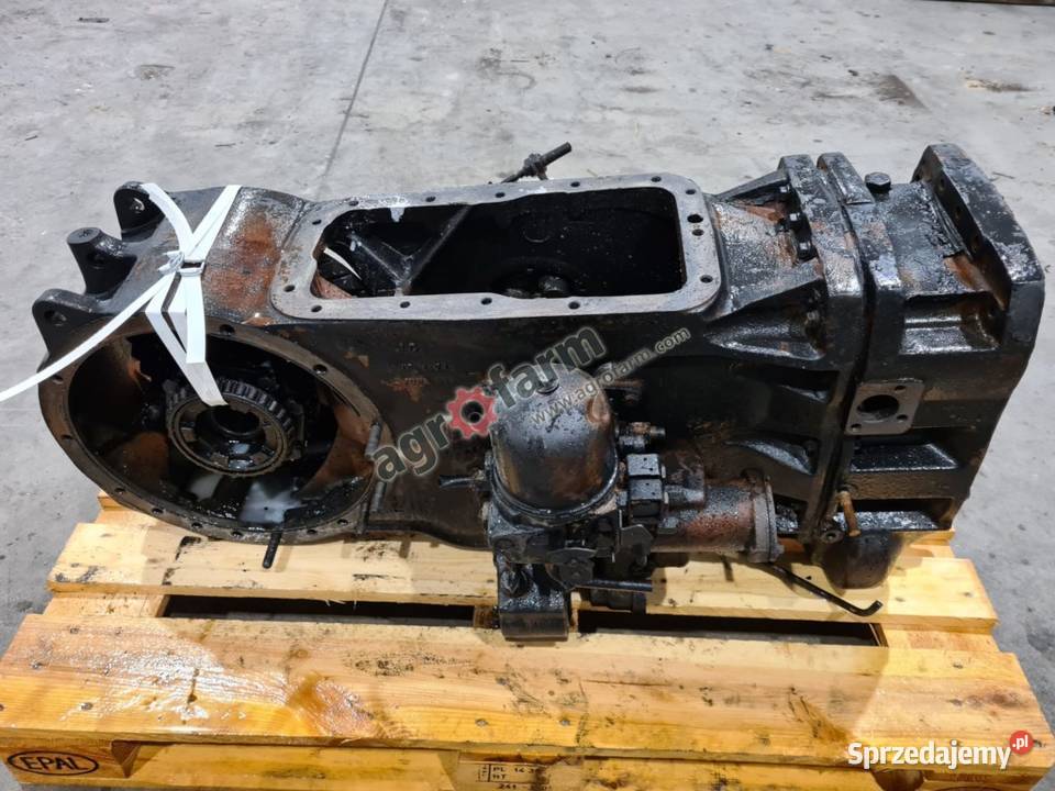 Tylny most Massey Ferguson 4245 Byków