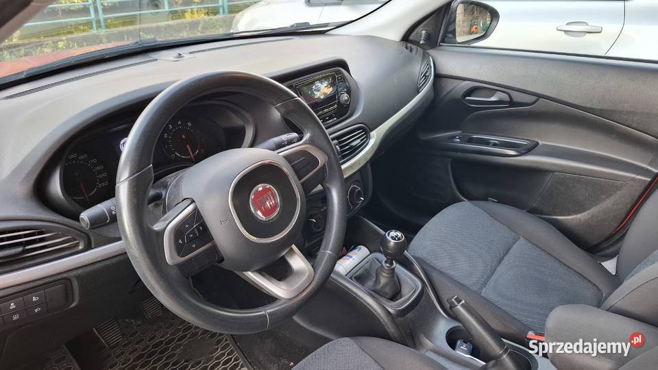 Fiat Tipo II 14 Sedan 95 2020 78 000 Salon benzyna Wrocław sprzedam