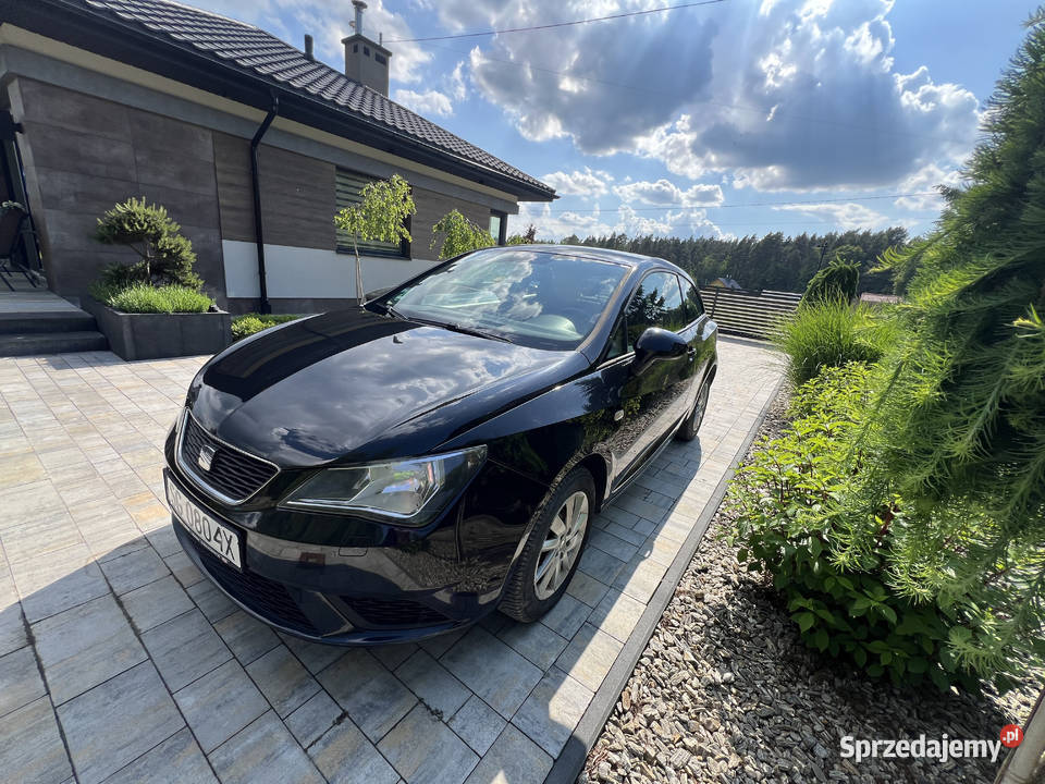 Seat Ibiza IV 12 Benzyna 2013 r 194 000 Czarny podkarpackie Rzeszów sprzedam