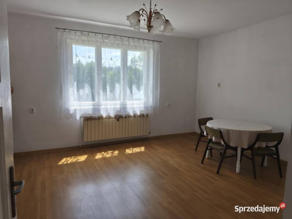 Dom w Żdżarach gmina Czarna Liczba pokoi 3 Żdżary