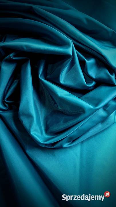 Peleryna Fryzjerska do strzyżenia fartuch czarna Katowice