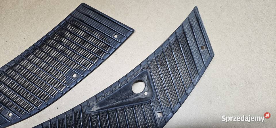 Kratka podszybia mercedes w123 1238360265 Pozostałe Zbąszyń