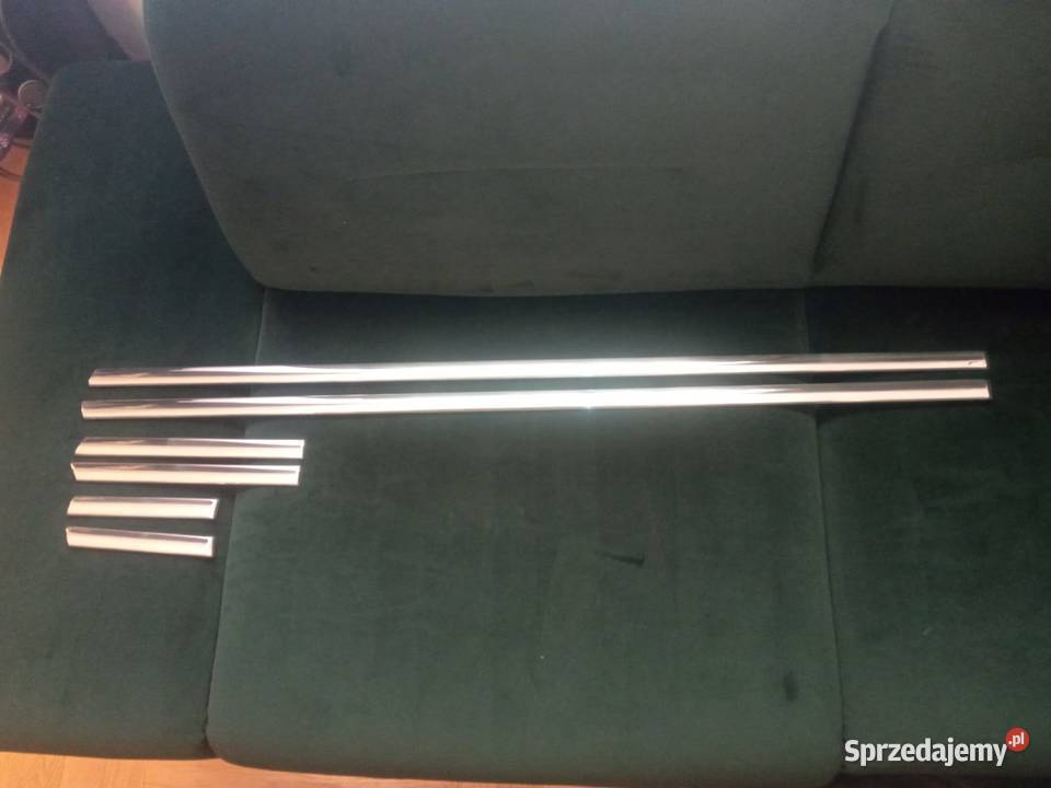 Listwy boczne Mercedes W113 Pagoda osobowe Olsztyn