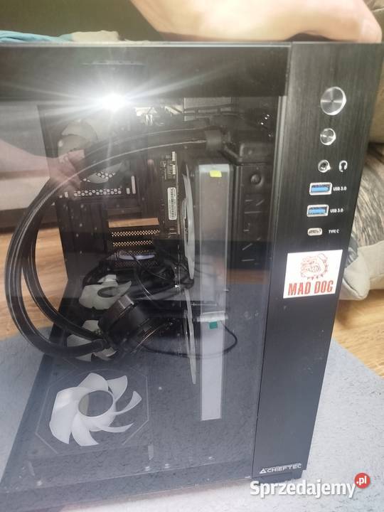 Mam na sprzedaż niedokończonego kompa Pozostałe Rawa Mazowiecka sprzedam