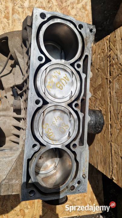VW SKODA BLOK SILNIKA AUB 14 16V AUB 063801 80 sprzedam