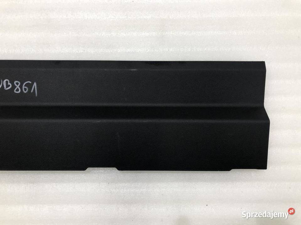 LISTWA OSŁONA BAGAŻNIKA 5TA864514 VW TOURAN III