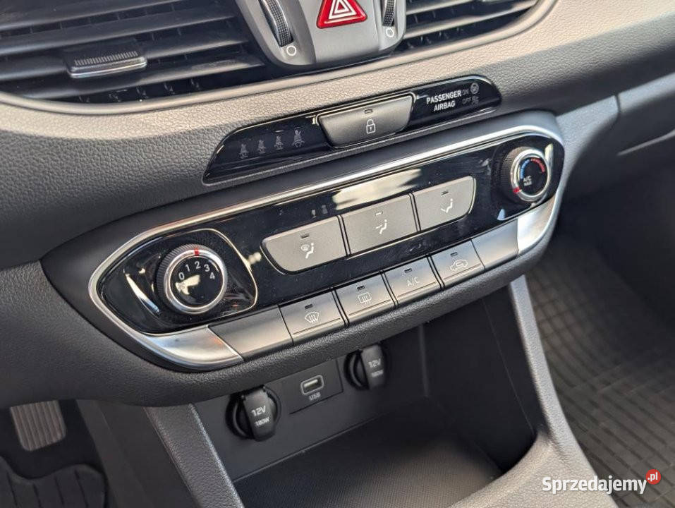 HYUNDAI i30 2022r Salon Asystent Pasa Tempomat Gdańsk sprzedam
