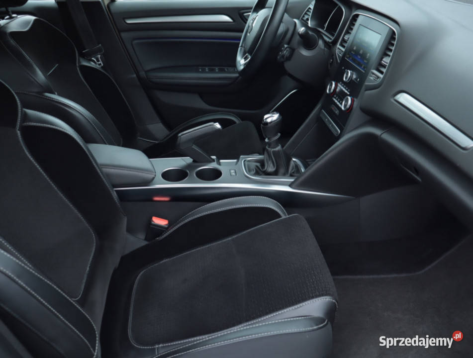 Renault Megane 12 TCe isofix