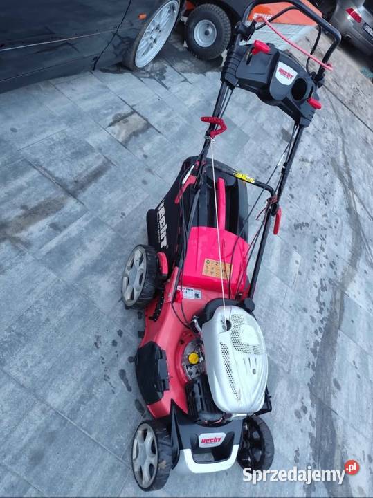 Kosiarka spalinowa z napędem Hecht Sochaczew