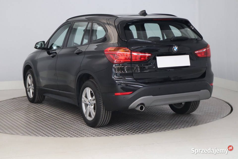 BMW X1 sDrive18i relingi dachowe Zabrze