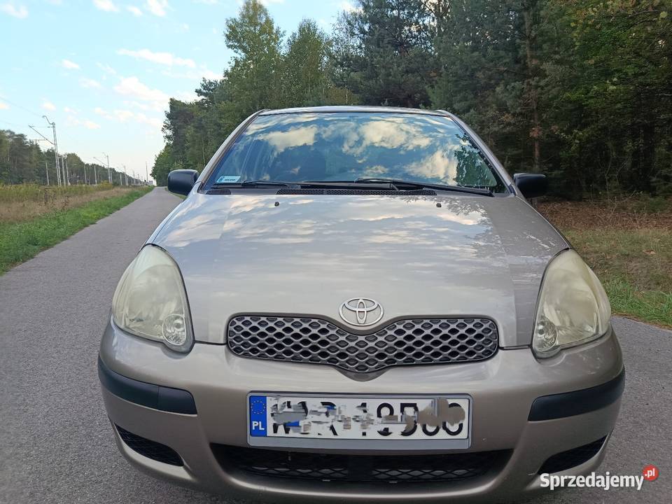 10 B VVti 5 Dzwi Bezwypadkowy Klimatyzacja Fajny ABS Widok
