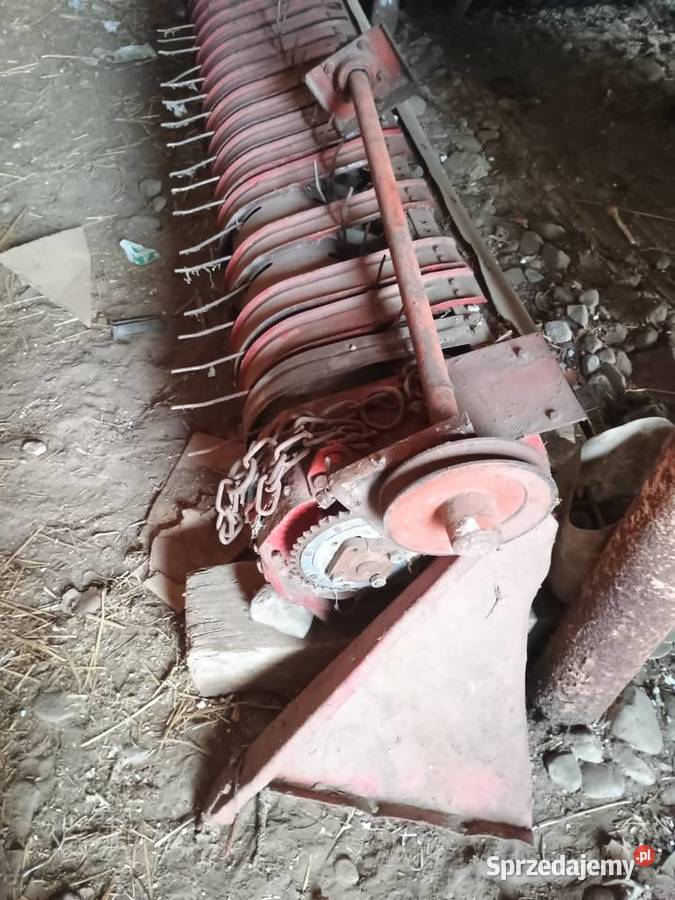 Sprzedam podbieracz do kombajnu Kombajny sprzedam