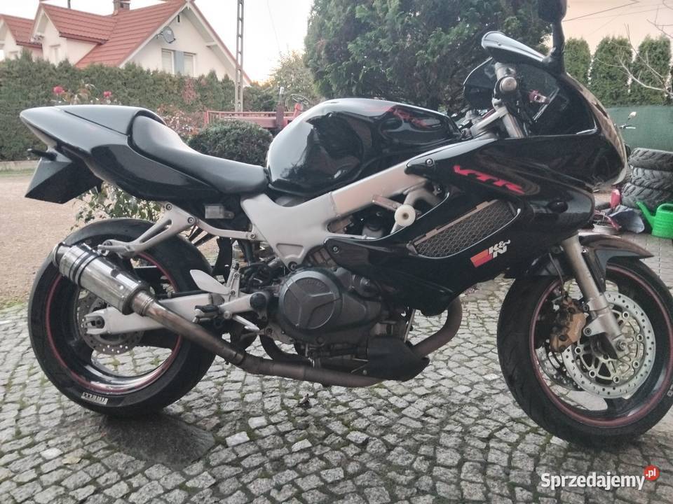 Honda Vtr 1000f nowe oc