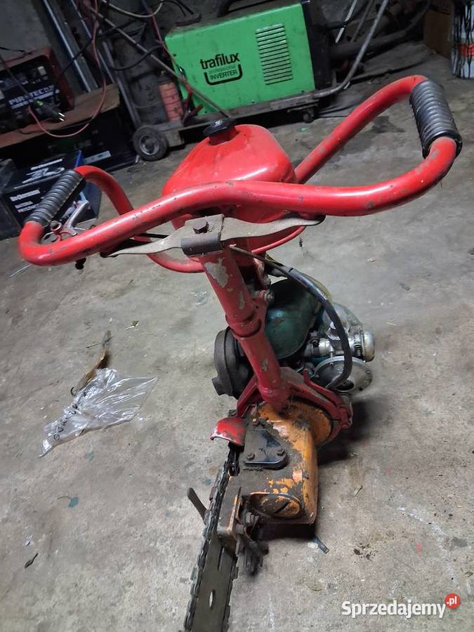 Piła spalinow Antyki Tykocin