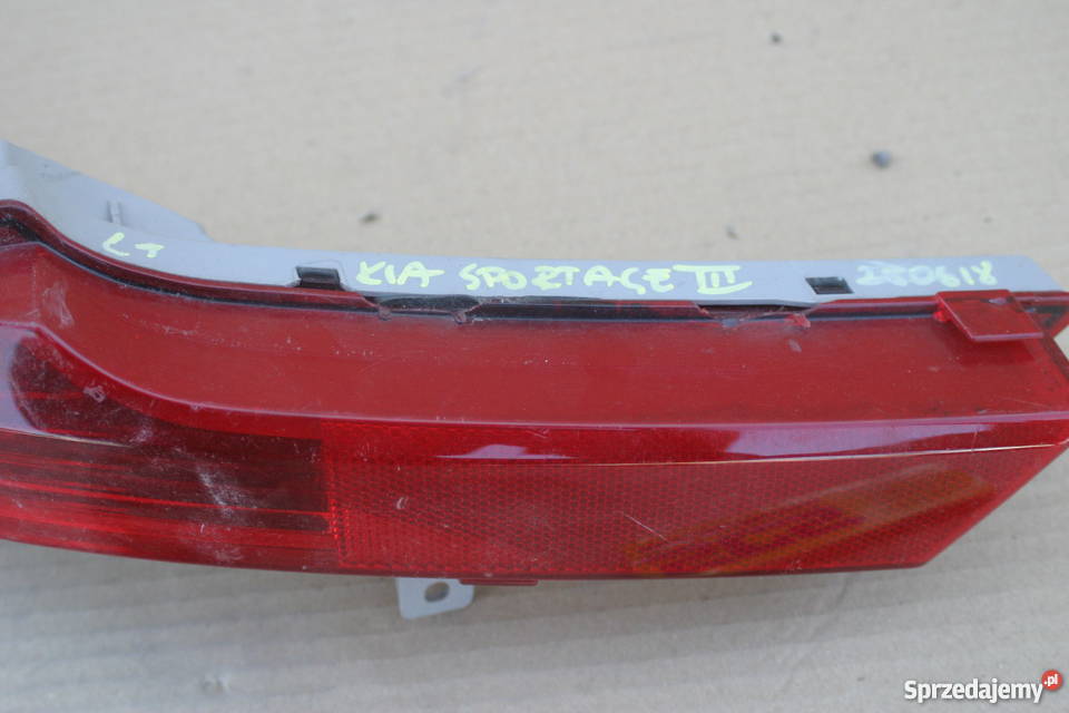 KIA SPORTAGE III LAMPA LEWA TYLNA TYŁ W ZDERZAK lampy tylne lubuskie Bieleń