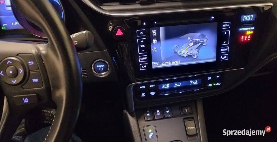 Toyota Auris II 18 na gwarancji Relax Hybryda
