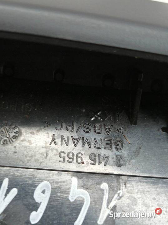 KRATKI NAWIEWU ŚRODKOWA LEWA PRAWA KOMPLET Bmw osobowe Kratki nawiewu