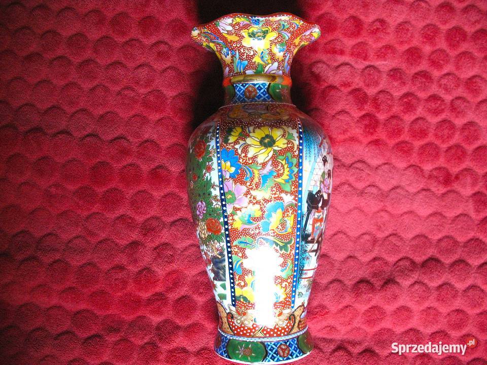 Wazon Misternie zdobiony złoty relief porcelana Siedlce