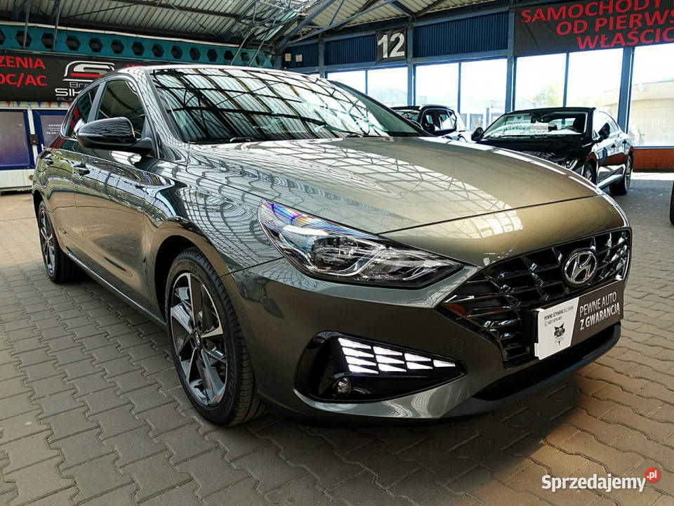 Hyundai i30 FASTBACK AUTOMAT 160 NaviKameraLed Mysłowice