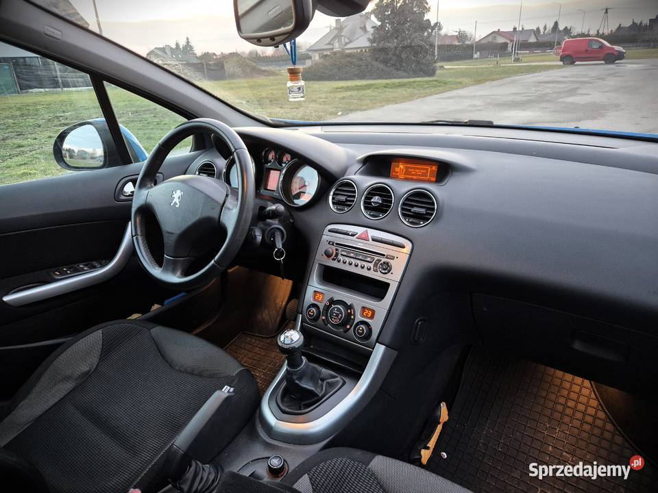 Peugeot 308 120 Climatronic HAK 2x Opony Szklany elektryczne szyby Mielec