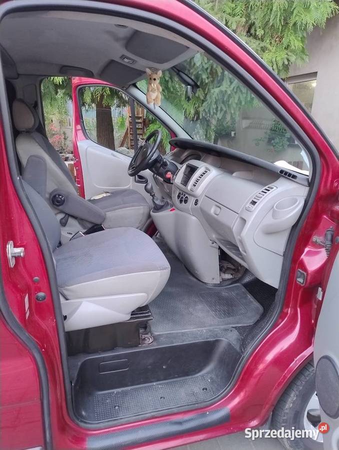 Renault Trafic l2h1 6os 2009 r Salon Polska homologacja na ciężarowe