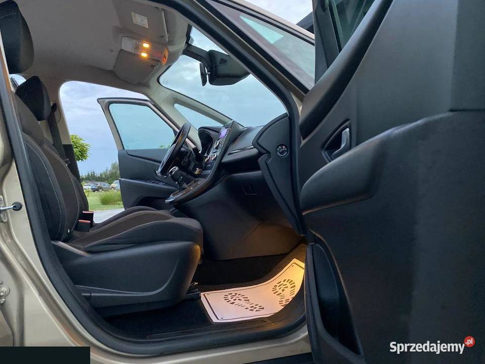 Renault Grand Scenic 12 Benzyna 130 2017r kujawsko-pomorskie sprzedam