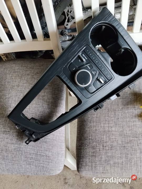 Panel tunelu konsola MMI uchwyt na kubki Audi A4 sprzedam