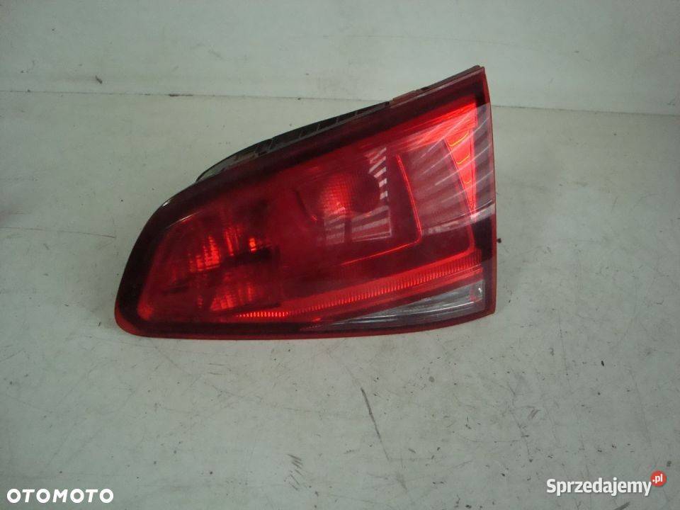 LAMPA PRAWY TYŁ W KLAPĘ VW GOLF VII 5G0945094AD osobowe Włoszczowa