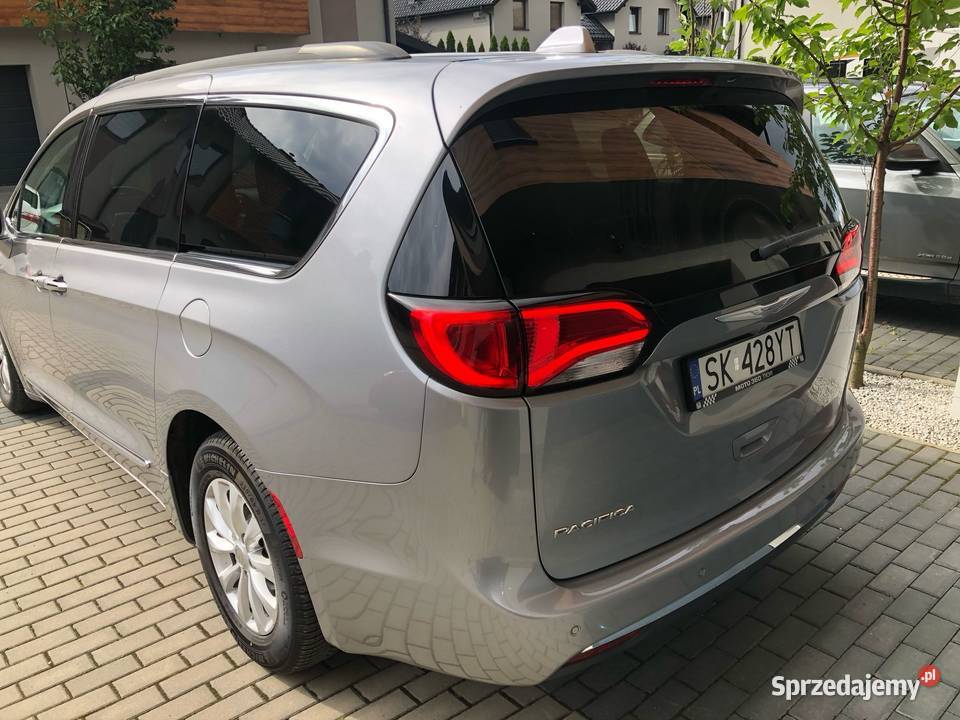 Chrysler Pacifica ładny 151000km Tychy