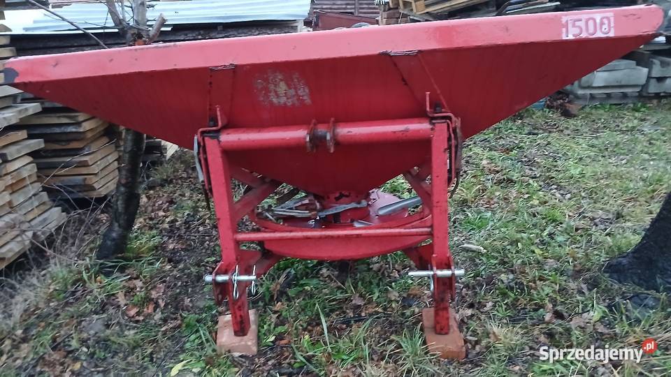 Rozsiewacz nawozów Lely 1500 Futoma