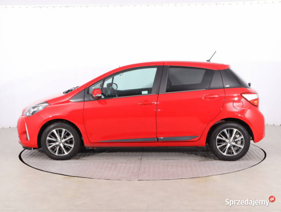 Toyota Yaris 15 Dual VVTi gniazdo USB Piaseczno