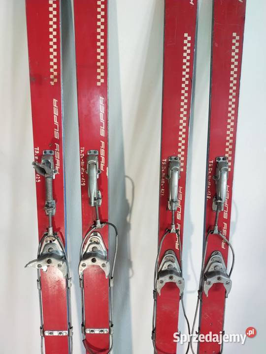 Narty Zakopane czerwone Rysy 2 komplety KF72