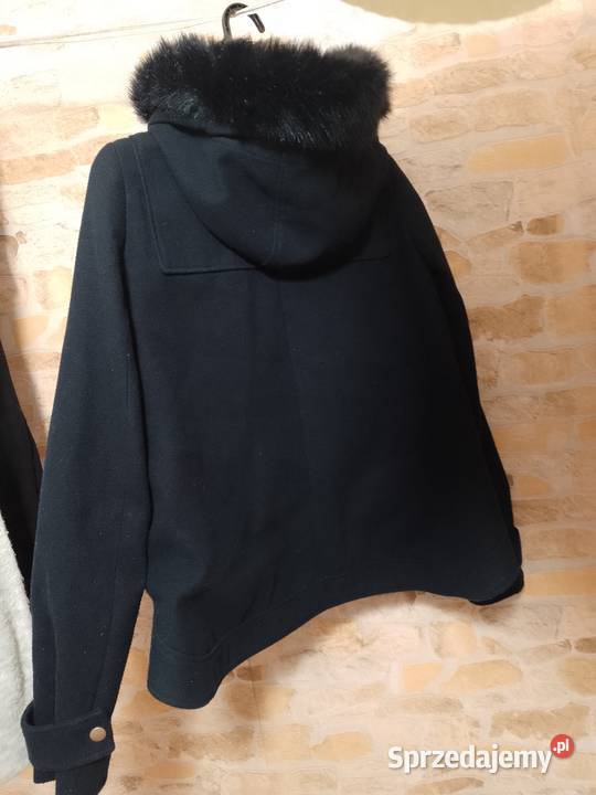 38M ZARAGranatowy płaszcz z Futrzanym kapturem