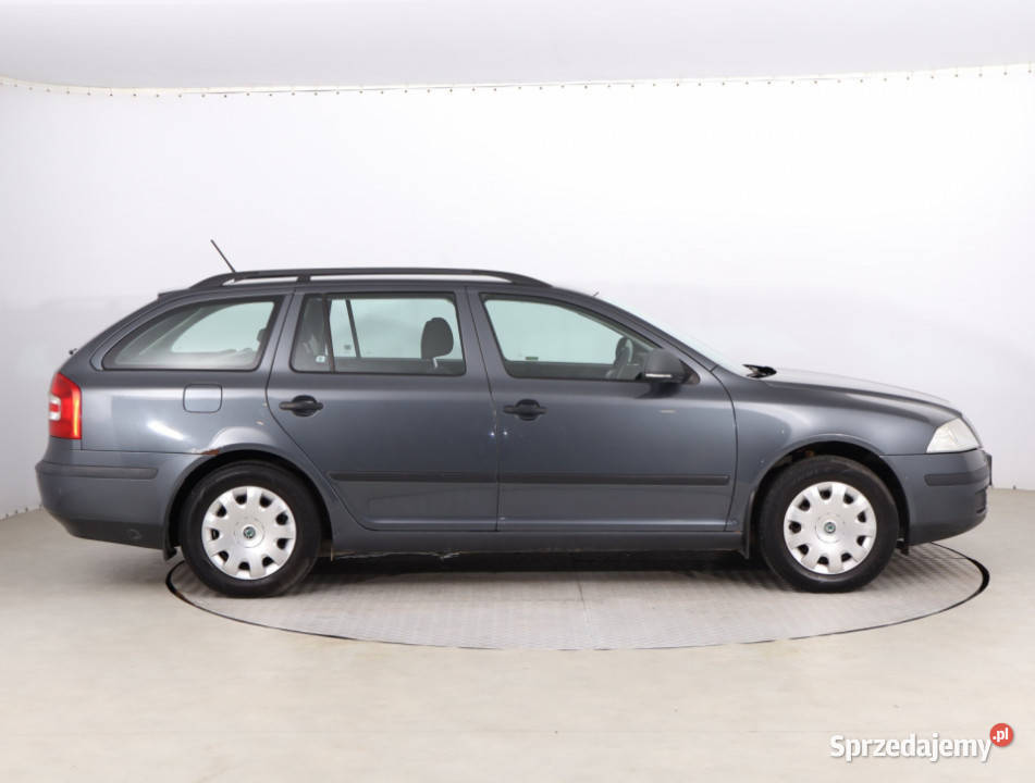 Skoda Octavia 16 szary mazowieckie