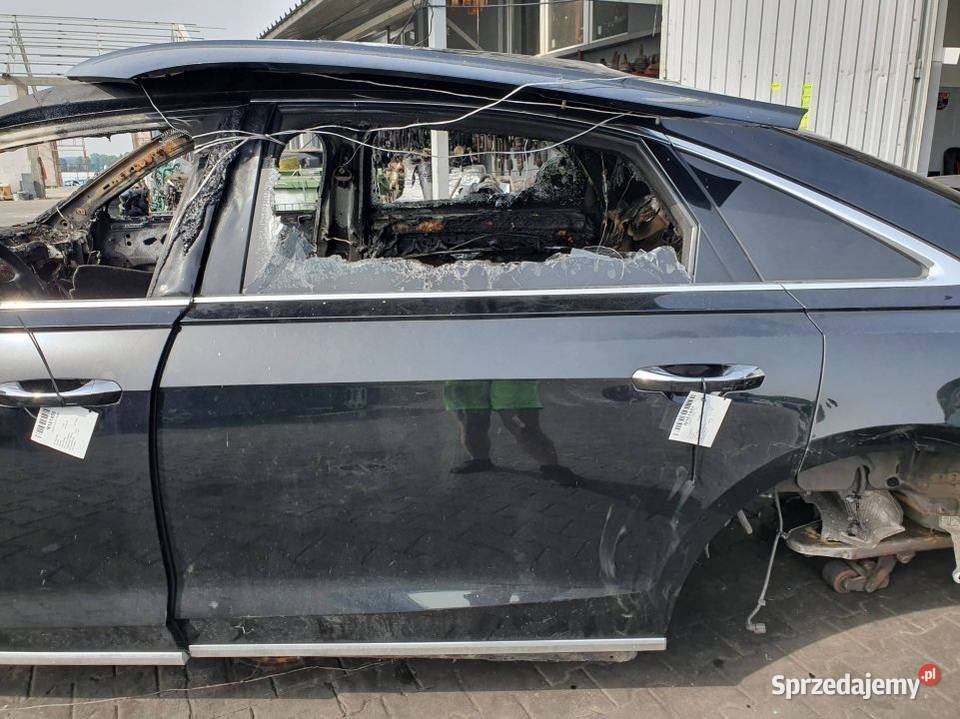 DRZWI LEWE TYŁ AUDI A8 D5 4N LONG LY9T osobowe sprzedam