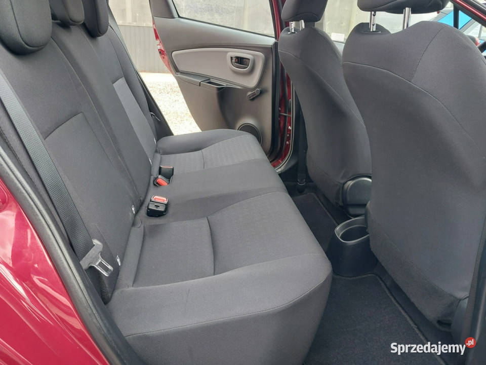 Toyota Yaris 15 benz SALON pierwszy wł 100 isofix
