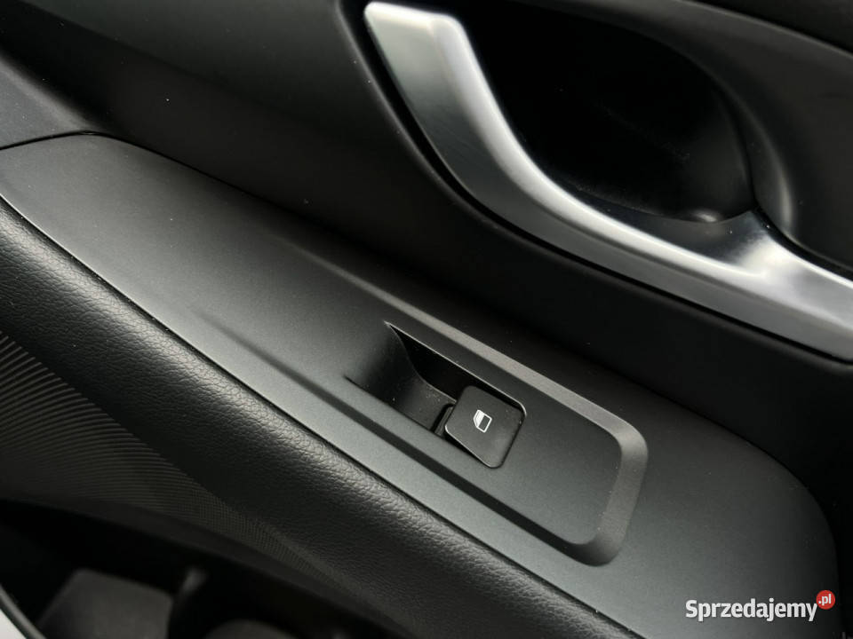 Hyundai i30 15DPI 110 Modern Salon 1 wł Piotrków Trybunalski