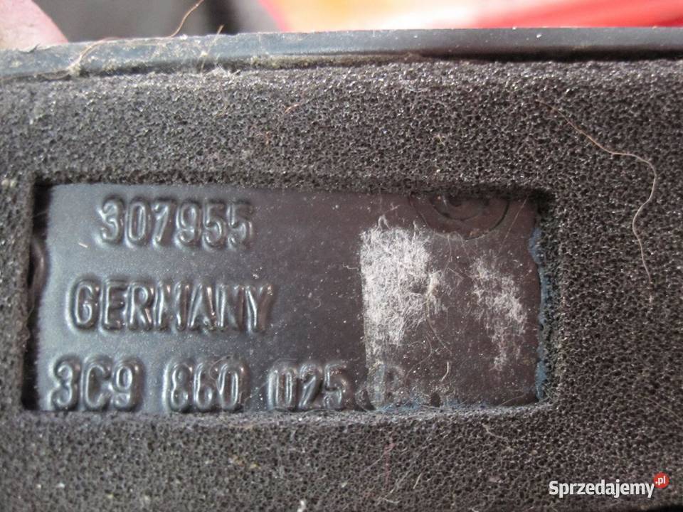 PASSAT B7 13r relingi listwy dachowe komplet sprzedam
