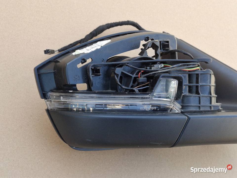 SKODA KODAIQ LUSTERKO ZEWNĘTRZNE PRAWE 10PIN osobowe