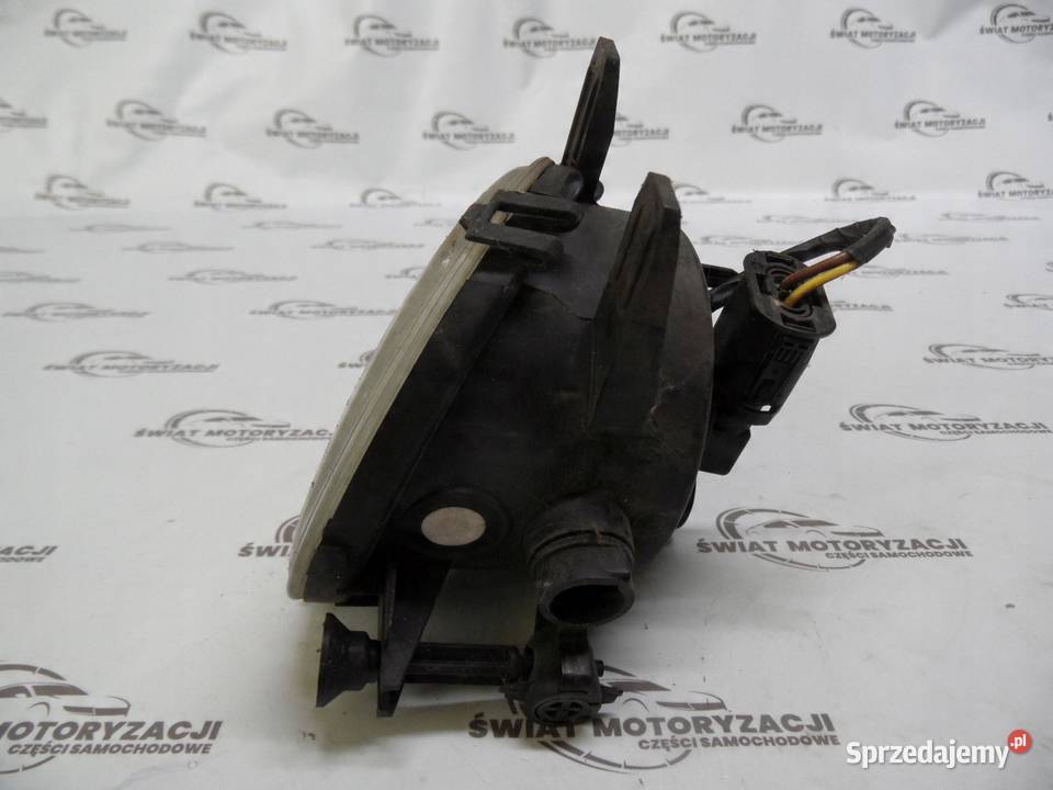 SKODA RAPID SPACEBACK halogen lewy przód 7248911
