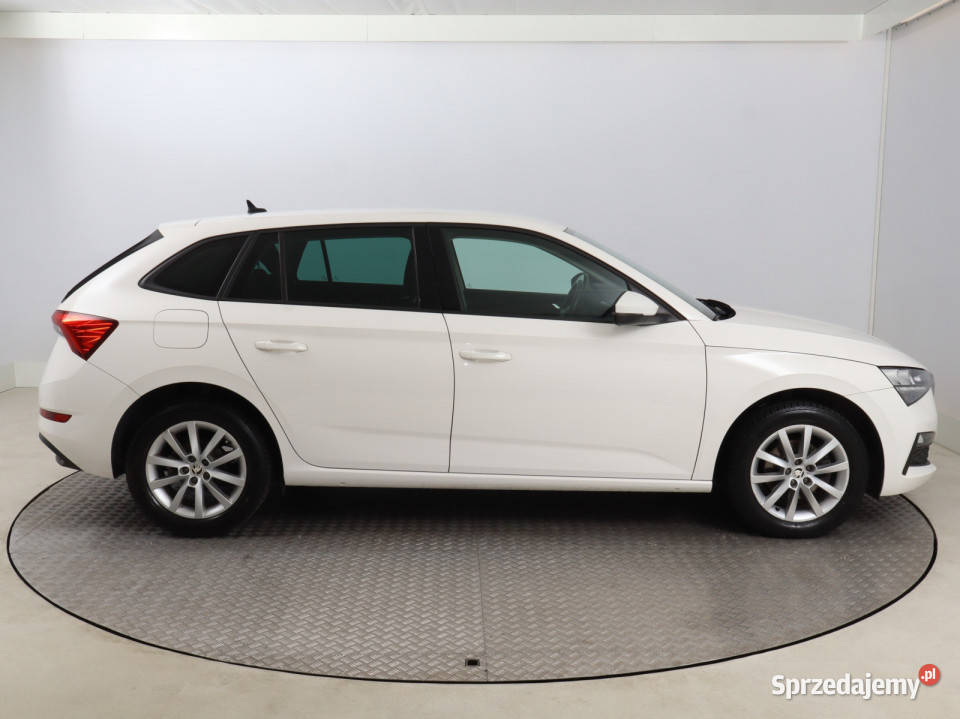 Skoda Scala 10 TSI nieuszkodzony Bielany Wrocławskie