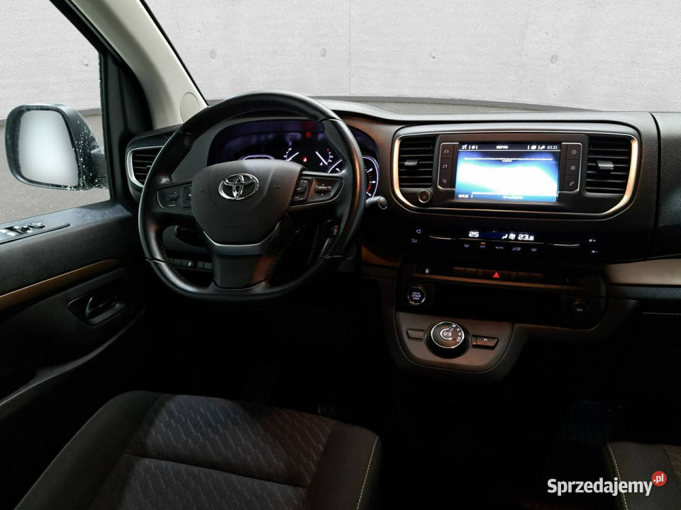Toyota Proace Verso Rok produkcji 2023 Motoryzacja Komorniki